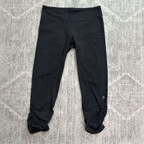 Roxy Outdoor Fitness Energy Heathered Graphite Grey Scrunch Capri Leggings Sz L - Picture 1 of 11